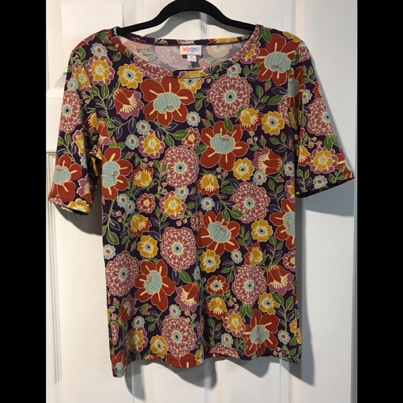 LuLaRoe short sleeve - Picture 1 of 1